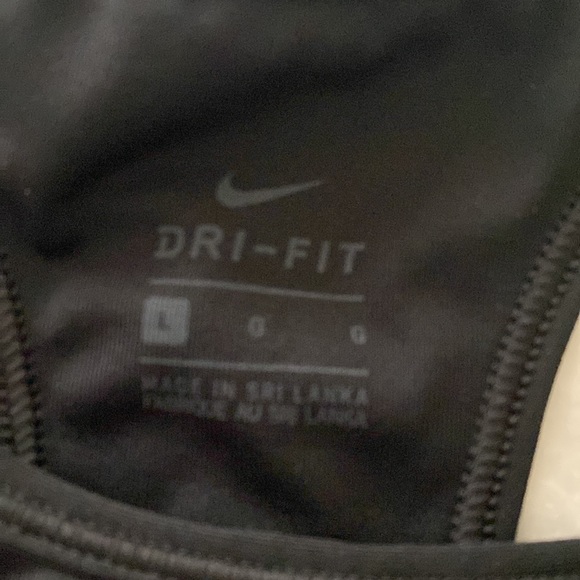 Nike sports bra L - Picture 3 of 4